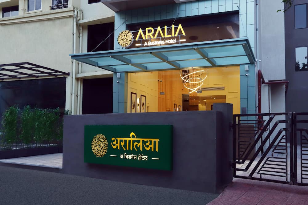 Aralia - A Business Hotel MIDC