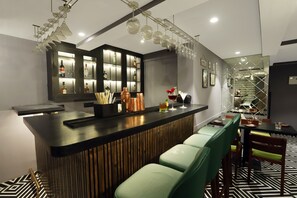 Bar (en la propiedad)