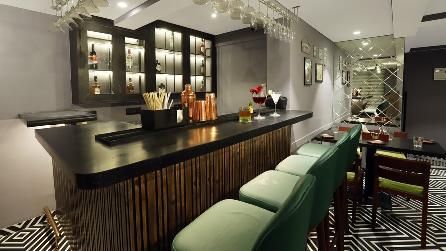 Aralia - MIDC商务酒店