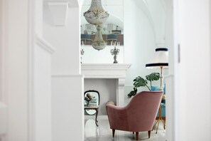 Télévision LED de 26 pouces avec chaînes numériques