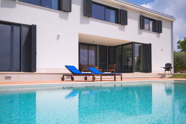 Pool - Villa Anna by Villas Guide (Višnjan)