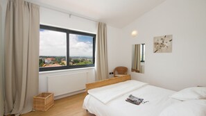 3 bedrooms, iron/ironing board, free WiFi, bed sheets - Villa Anna by Villas Guide (Višnjan)