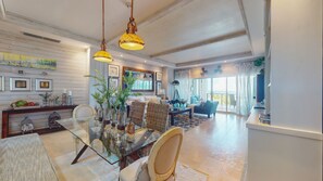 Living area - AQM Beachfront Gem 2BR - Breathtaking Ocean Views
 (Punta Cana)