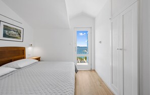 3 間睡房、熨斗/熨衫板、可攜式嬰兒床、免費 Wi-Fi