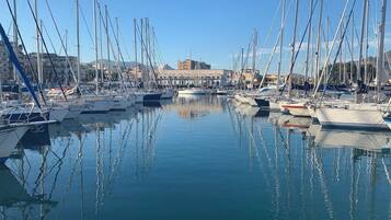Apartamento, 1 quarto, sacada | Marina