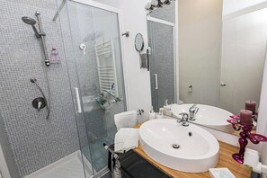 Apartment, 1 Bedroom, Balcony | Bathroom - Terrace In The Historic Center In Palermo Pino (Palermo)