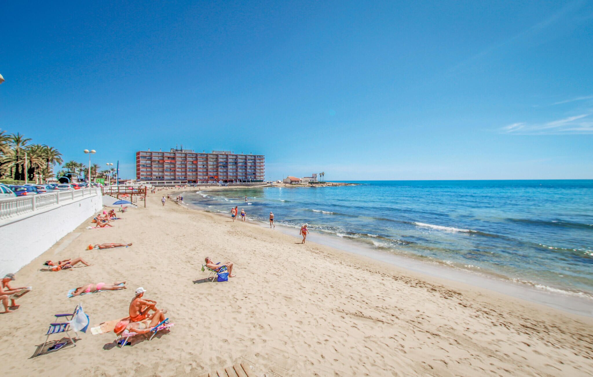 بالقرب من الشاطئ