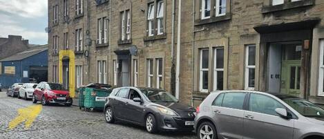 Apartment | Exterior