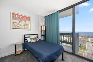 2 bedrooms, iron/ironing board, free WiFi, wheelchair access - Century One-2 Bed, 2 Bath Ocean Front with Indoor Pool! (Ocean City)