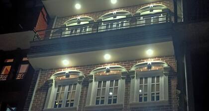 Nirvana kuti
UNESCO world heritage listed area near 'Durbar square' Kathmandu.