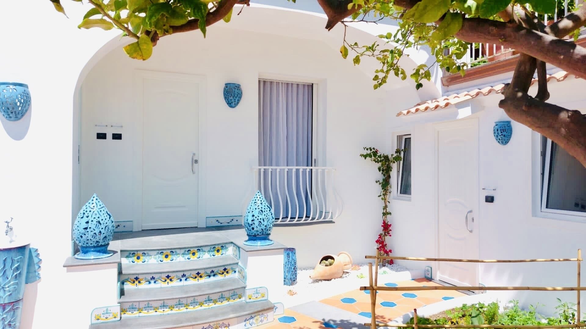 ห้องลักซ์ชัวรี่สวีท | 1 ห้องนอน, ผ้าปูที่นอนฝ้ายอียิปต์, เครื่องนอนระดับพรีเมียม, ผ้านวมขนเป็ด