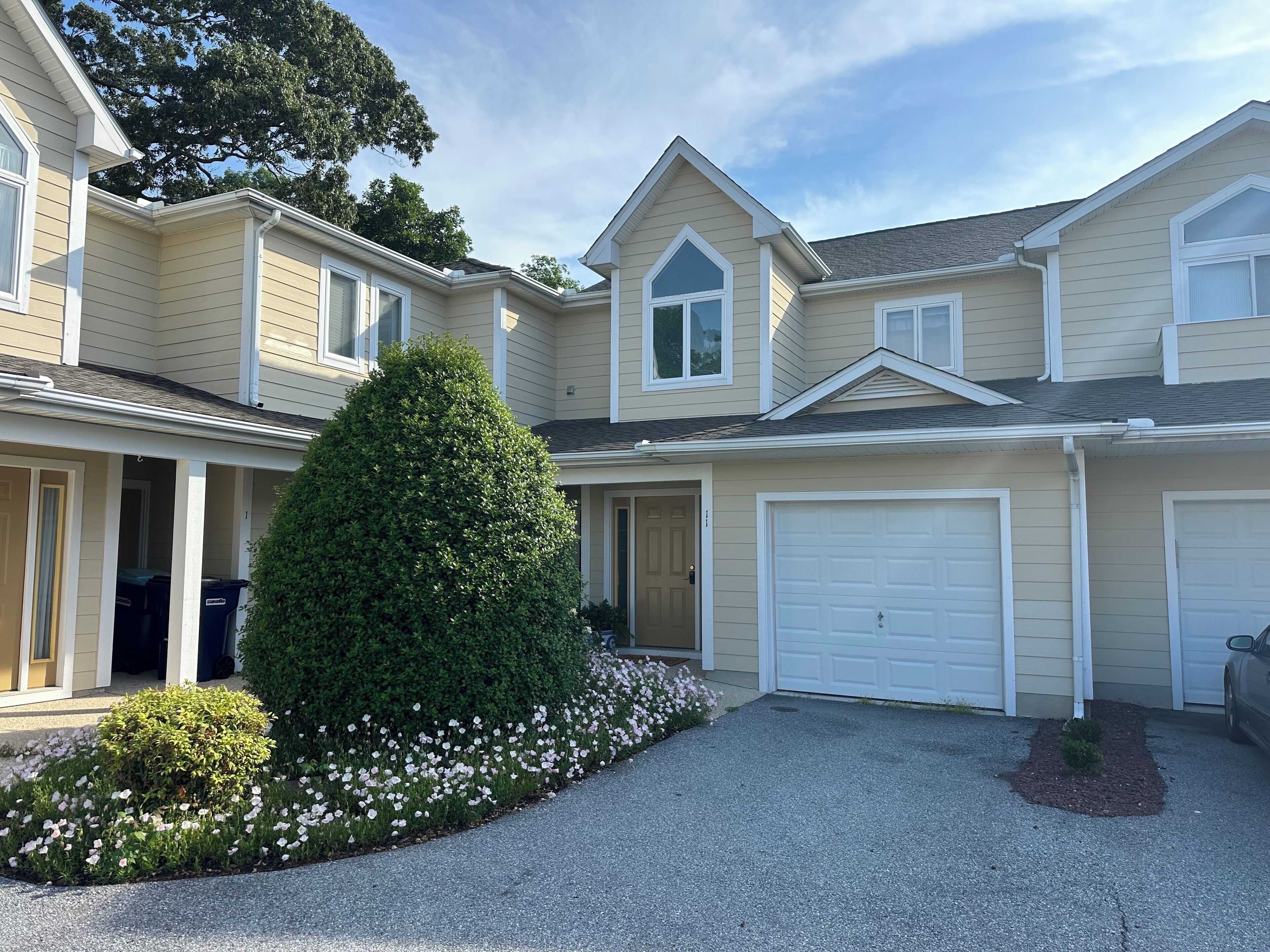 11 Pecan Court - New Plantations East