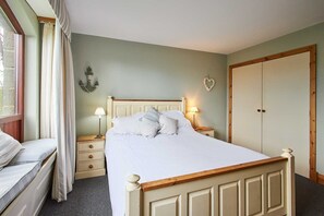 3 camere, ferro/asse da stiro, Wi-Fi gratuito, lenzuola