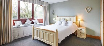 Host & Stay | The Coach House