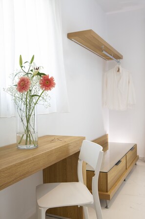 Interior - Smile Inn Luxury Accommodation
In the center of Nidri, next to the sea (Nydri)