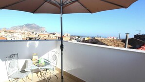 Apartment, 1 Bedroom, Patio, City View | Outdoor dining - Terrace In The Historic Center In Palermo Rosa (Palermo)