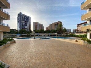 Apartment | Pool | Outdoor pool