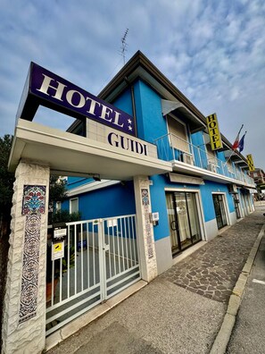 Voorkant van accommodatie