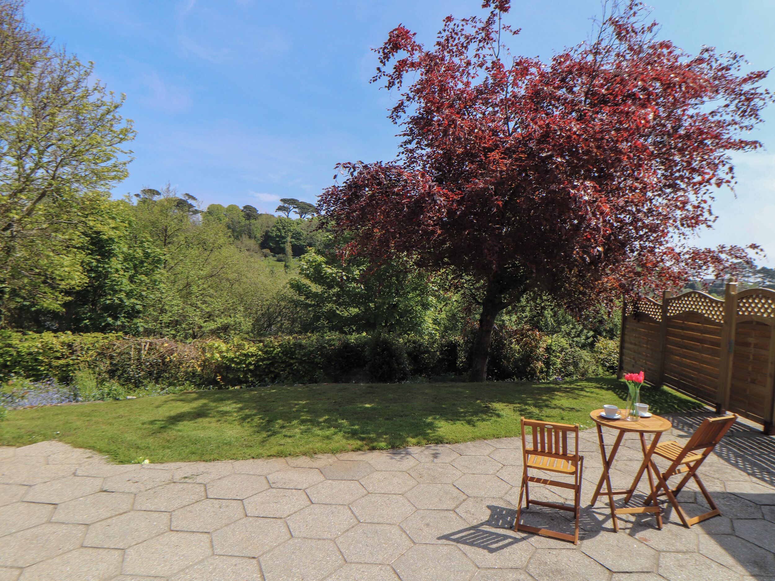 Cottage | Outdoor dining