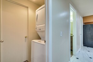 Apartment (1 Bedroom) | Innenbereich