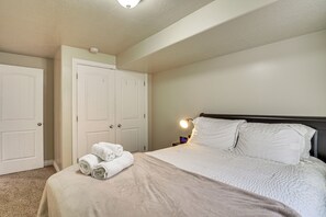 Apartment (1 Bedroom) | Interior