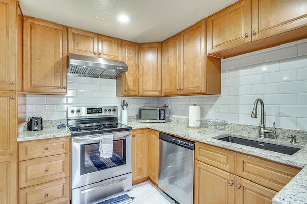 Apartment (1 Bedroom) | Interior