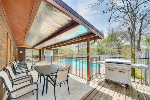 Pet-friendly San Antonio Vacation Rental W/ Pool! - San Antonio, TX