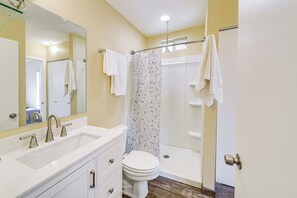 Interior - Sunny San Antonio Home Near Downtown: Pets Welcome (San Antonio)