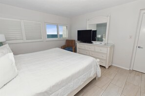 2 bedrooms, iron/ironing board, free WiFi