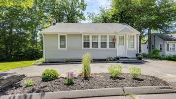 Cottage (2 Bedrooms) | Interior