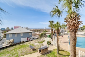 Interior - Gulf Shores Condo w/ Balcony: 2 Mi to Fort Morgan! (Gulf Shores)