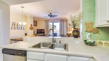 Apartment (1 Bedroom) | Interior