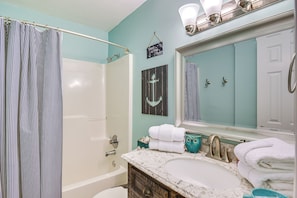 Apartment (1 Bedroom) | Interior - Gulf Shores Condo w/ Balcony: 2 Mi to Fort Morgan! (Gulf Shores)