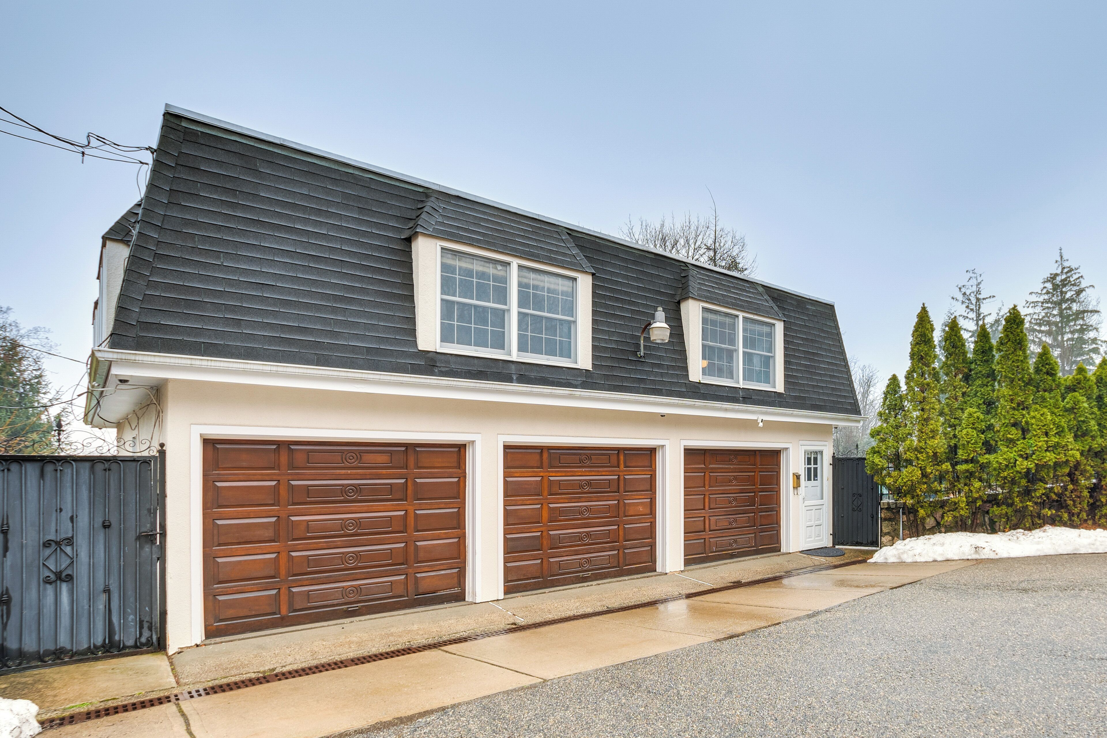 Apartment (2 Bedrooms) | Bahagian dalam