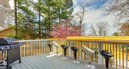Hot Tub + Deck: 'holiday Island Fairway Estate
