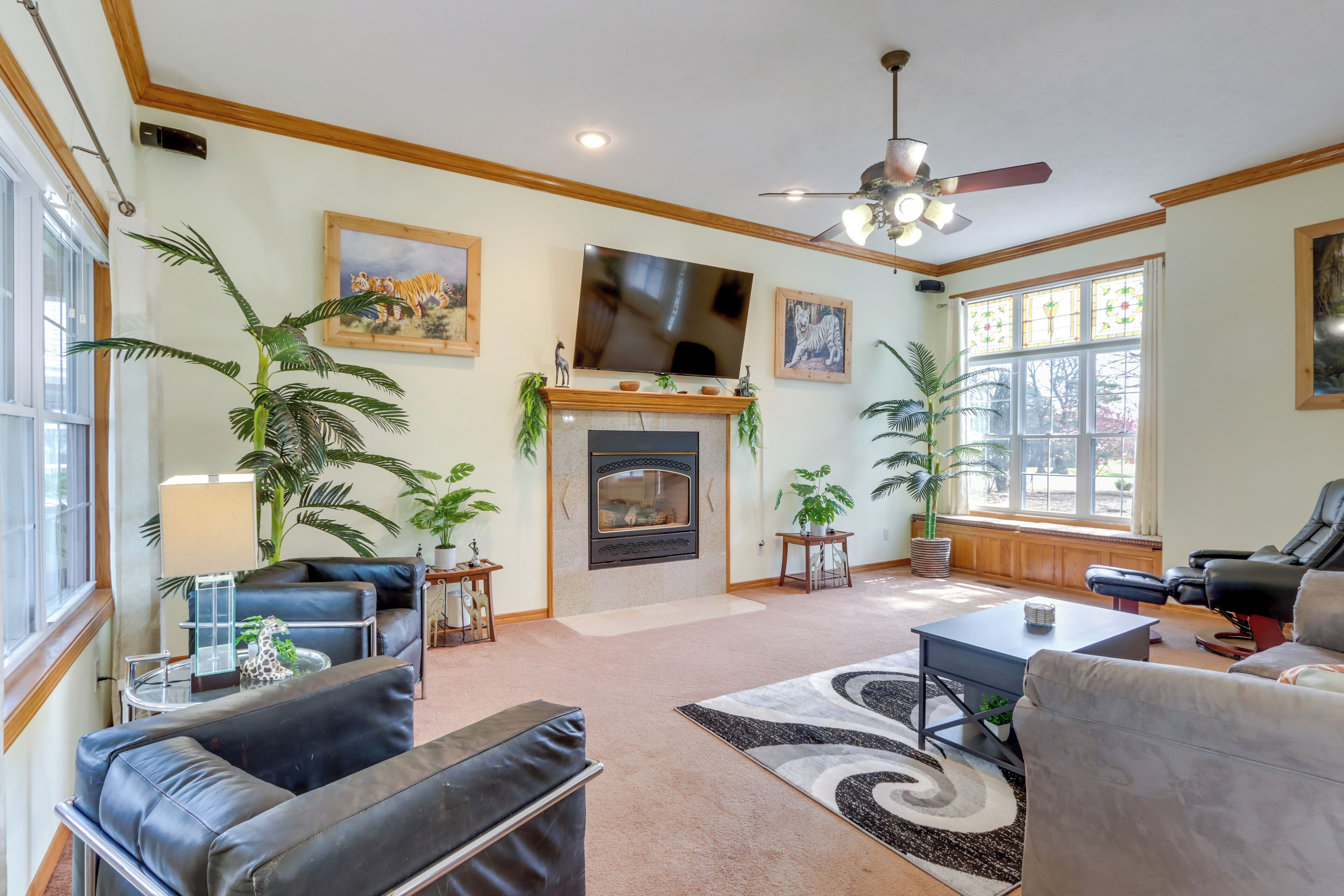 Rumah (3 Bedrooms) | Bagian depan properti