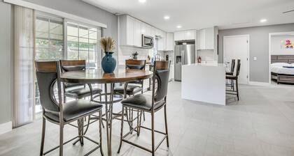 Cocoa Home w/ Large Yard: 3 Mi to Indian River!