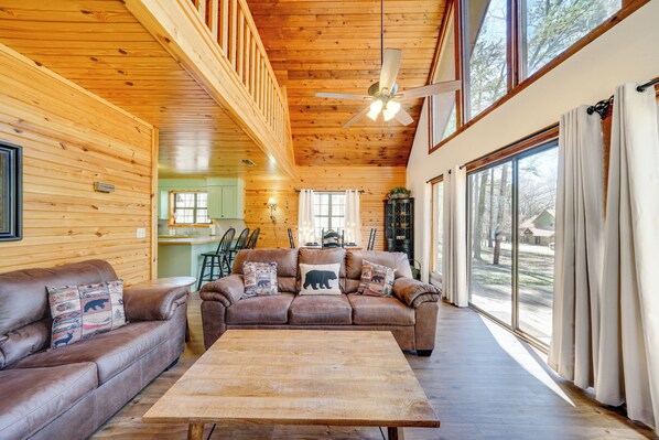 Casa (2 Bedrooms) | Interior