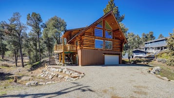 House (3 Bedrooms) | Front of property
