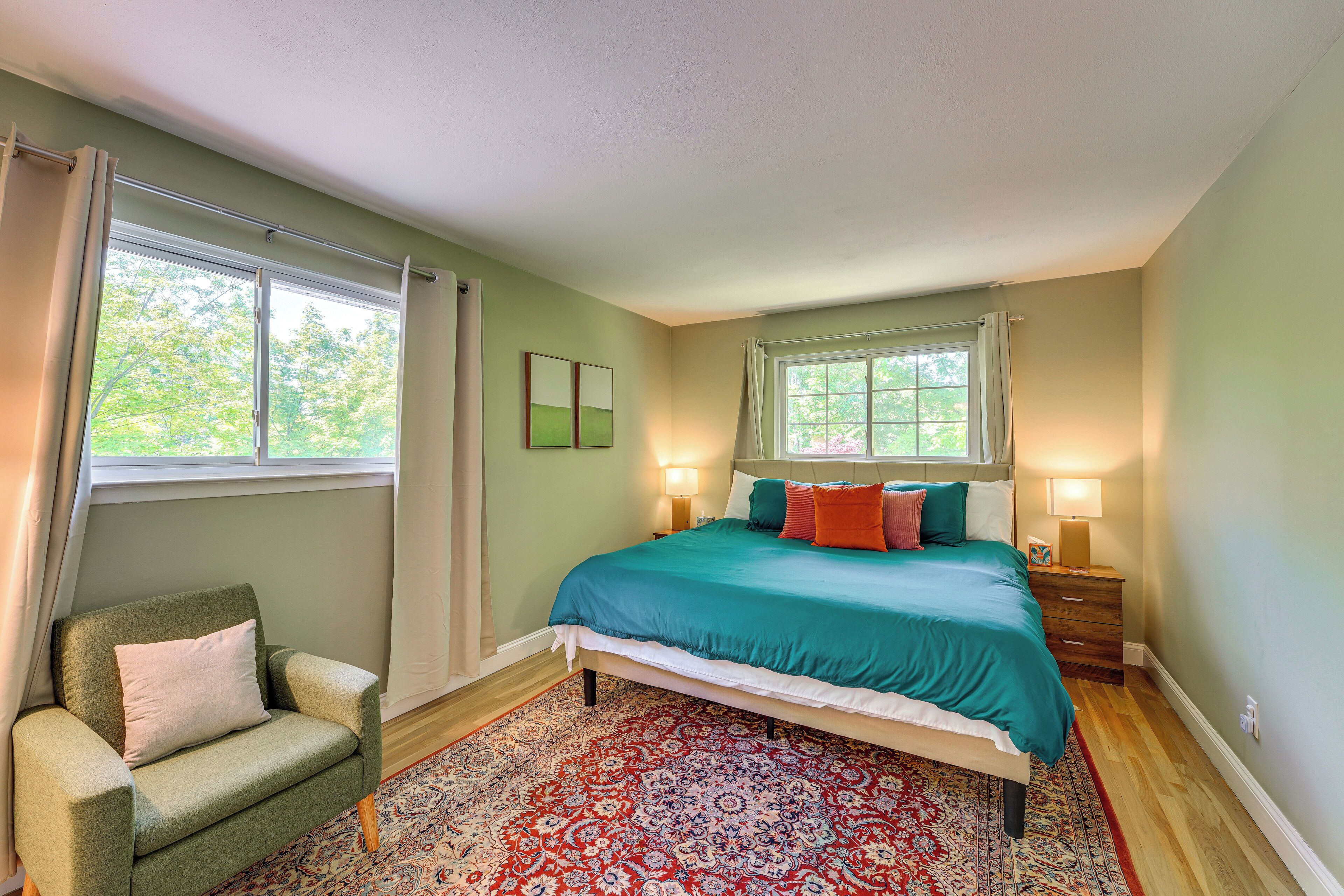 House (5 Bedrooms) | Interior