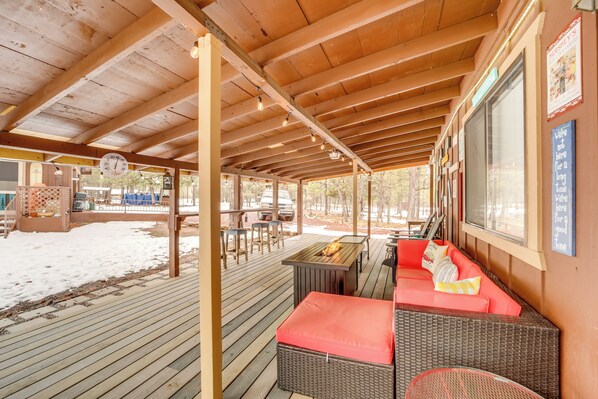 House (3 Bedrooms) | Interior - 2 Fire Pits & Covered Deck: Cabin in Happy Jack! (Happy Jack)