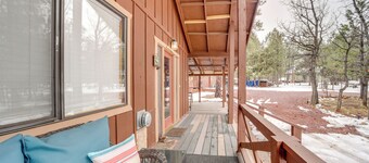 2 Fire Pits & Covered Deck: Cabin in Happy Jack!