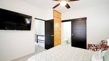 2 間睡房、熨斗/熨衫板、免費 Wi-Fi、床單