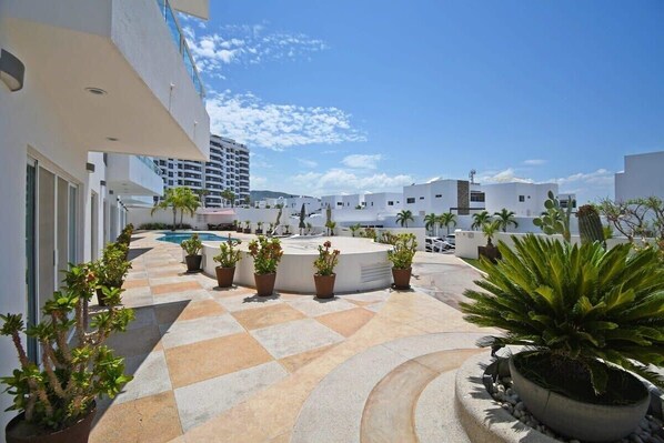 Terrace/patio - Oceanview Balcony, BBQ Lounge, Near Malecón (La Paz)