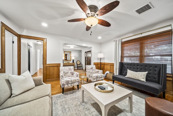 Smart TV, fireplace, books