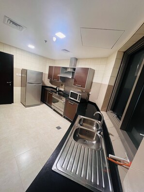 Signature Apartment | Private kitchen - AlRaef Luxury Apartments (Dubai)