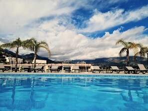 Pool - Stunning Gorgeous 50 m from the sea for 6 peoples! (Roquebrune-Cap-Martin)