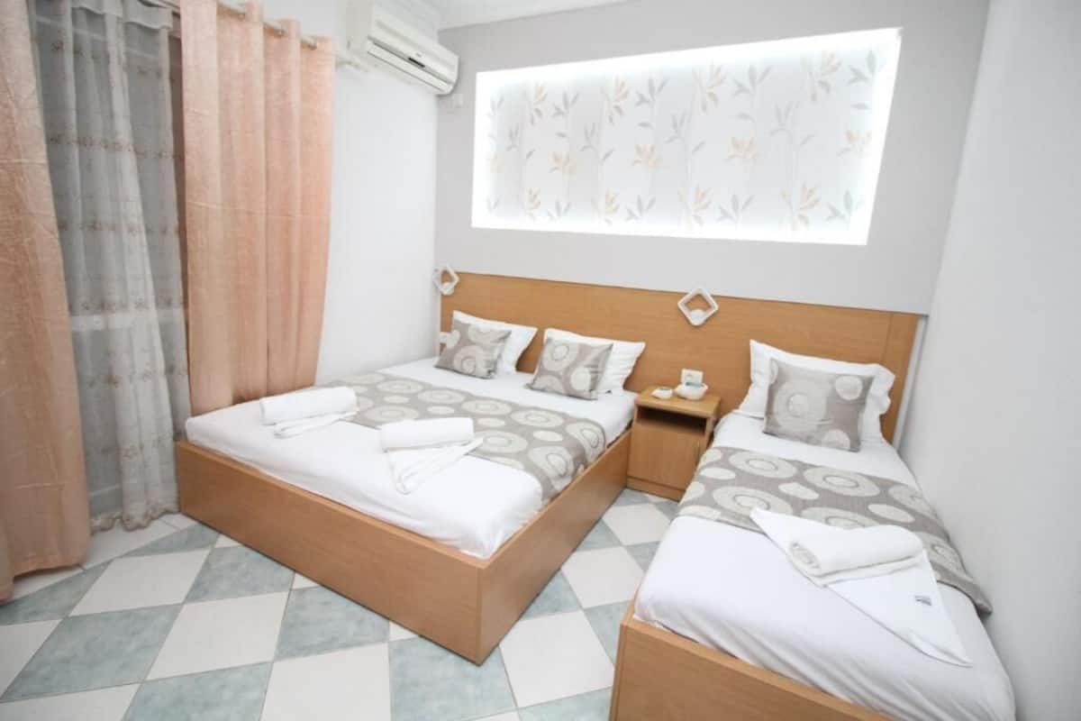 1 bedroom, soundproofing, iron/ironing board, free WiFi
