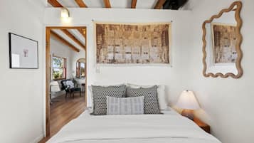 1 多间卧室、免费 WiFi、床单