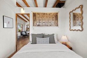 1 bedroom, free WiFi, bed sheets - Joshua Tree | Hot Tub | Stargazing | Firepit (Joshua Tree)